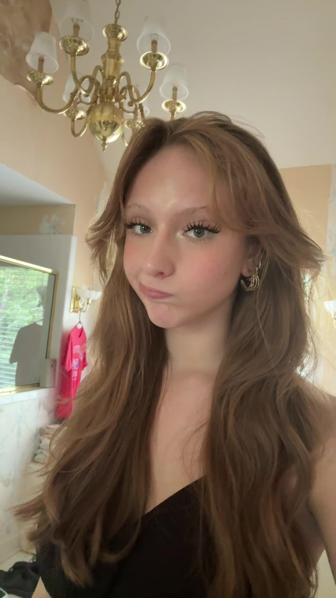 @mcdonaldsfemboyworker