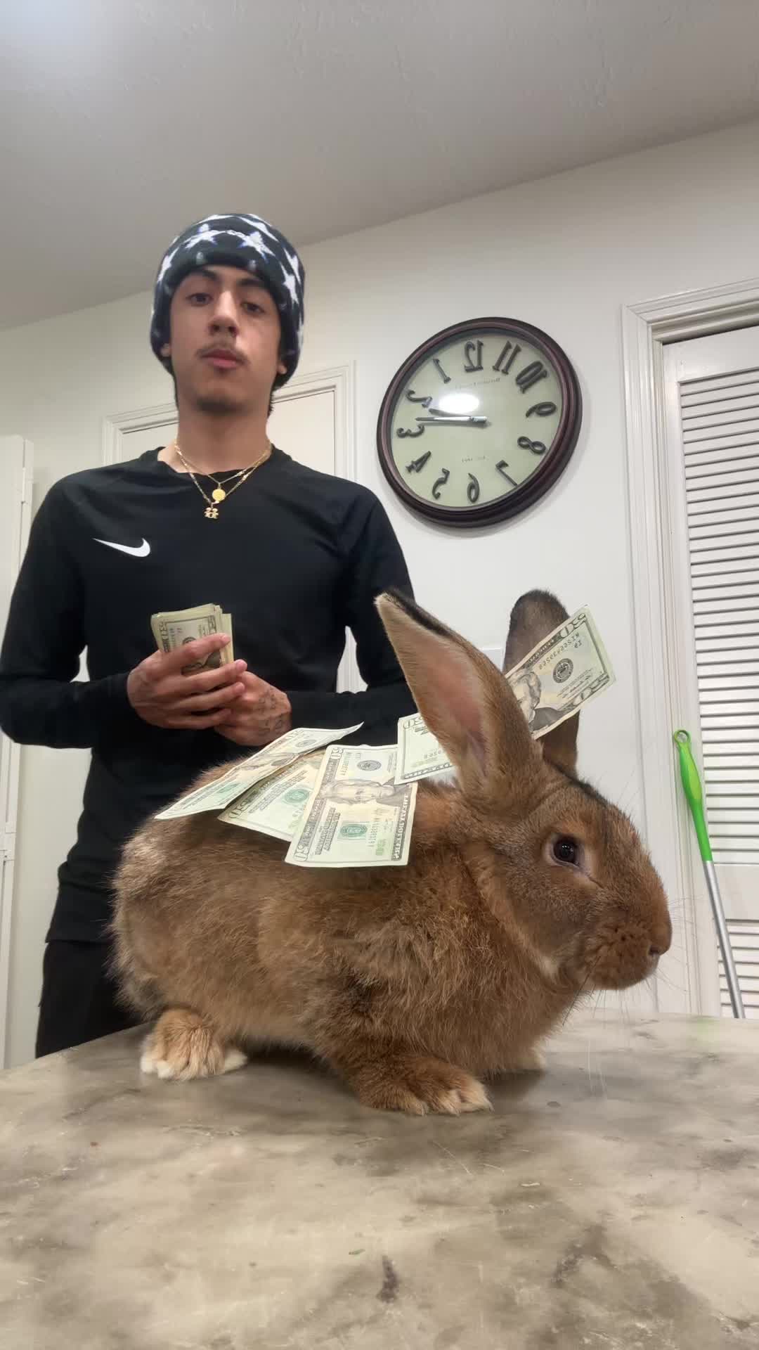 @Peearrow
