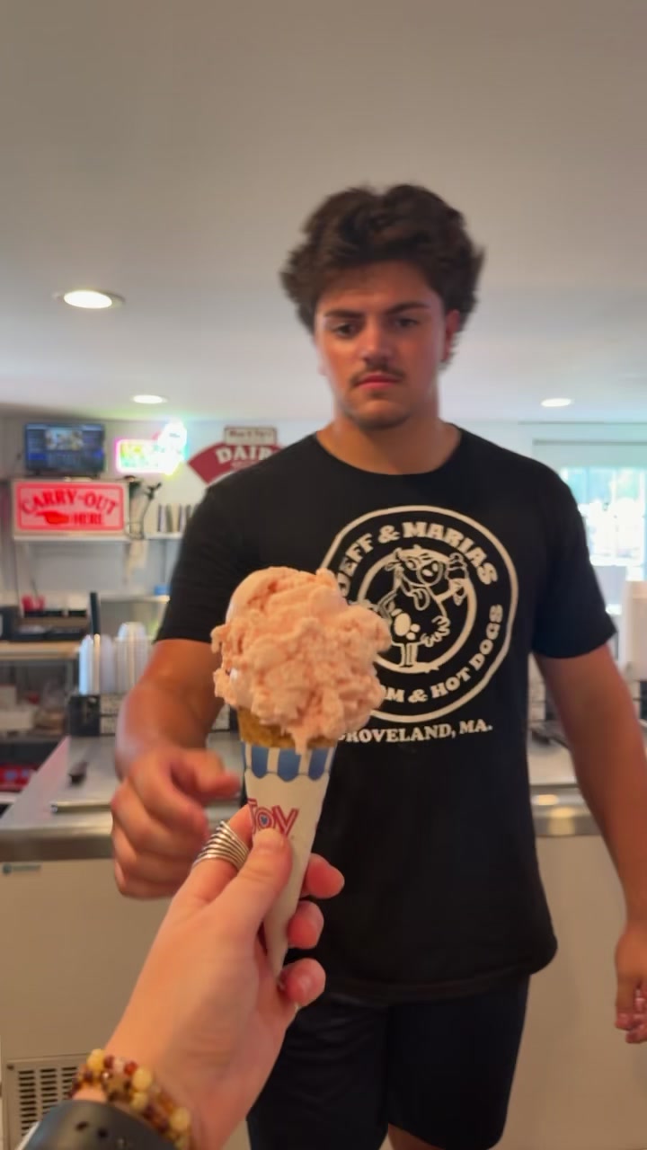 @Jeff and Marias Ice Cream