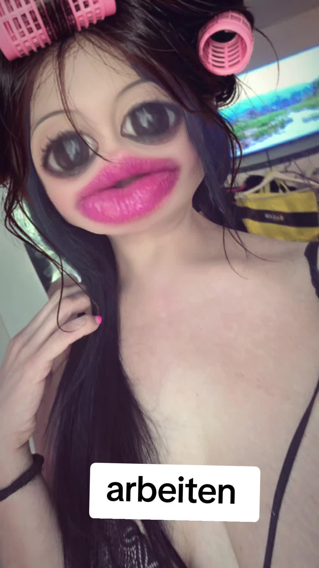 @nicolereyes2222