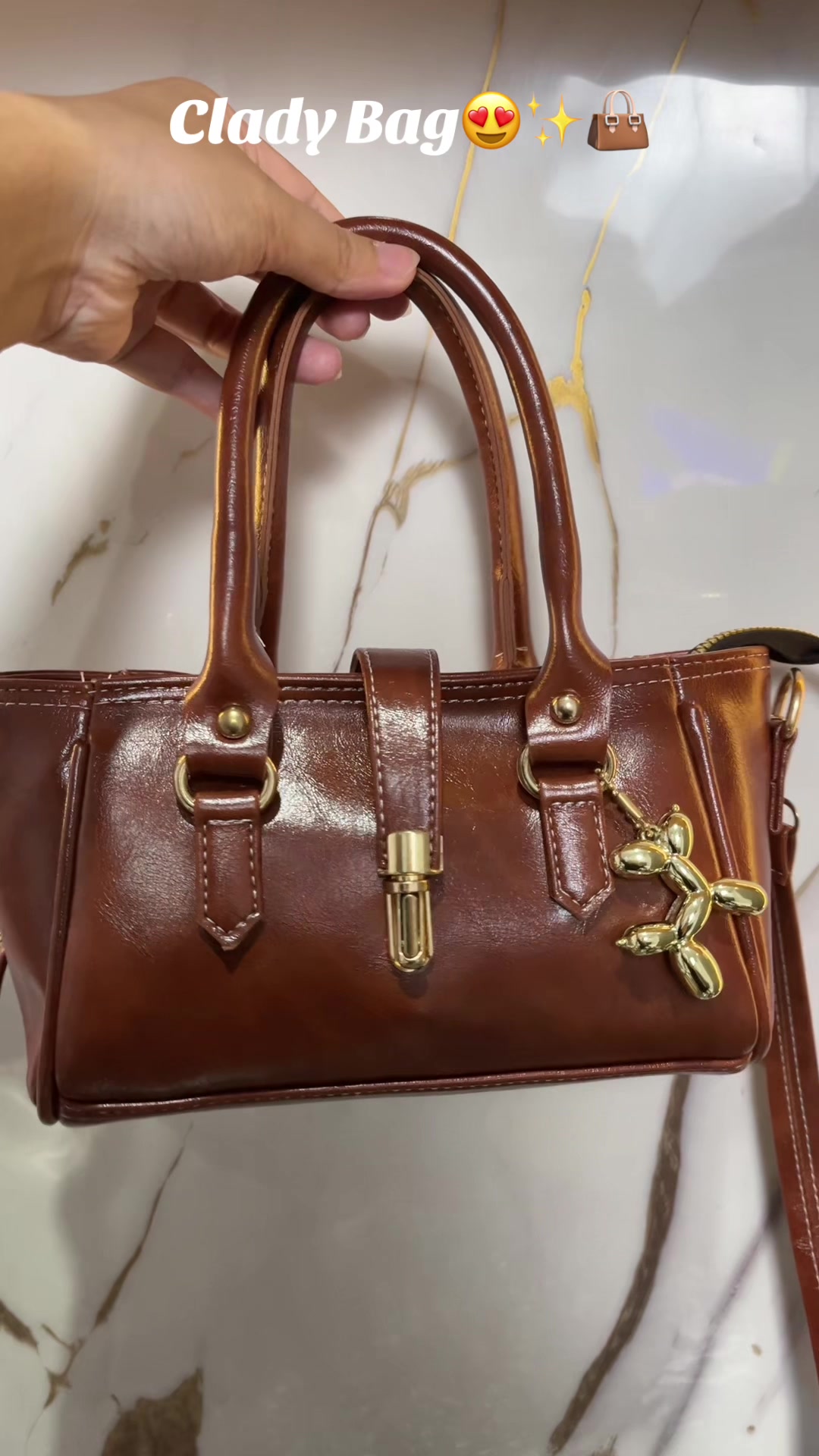 @ArmaVela Bags