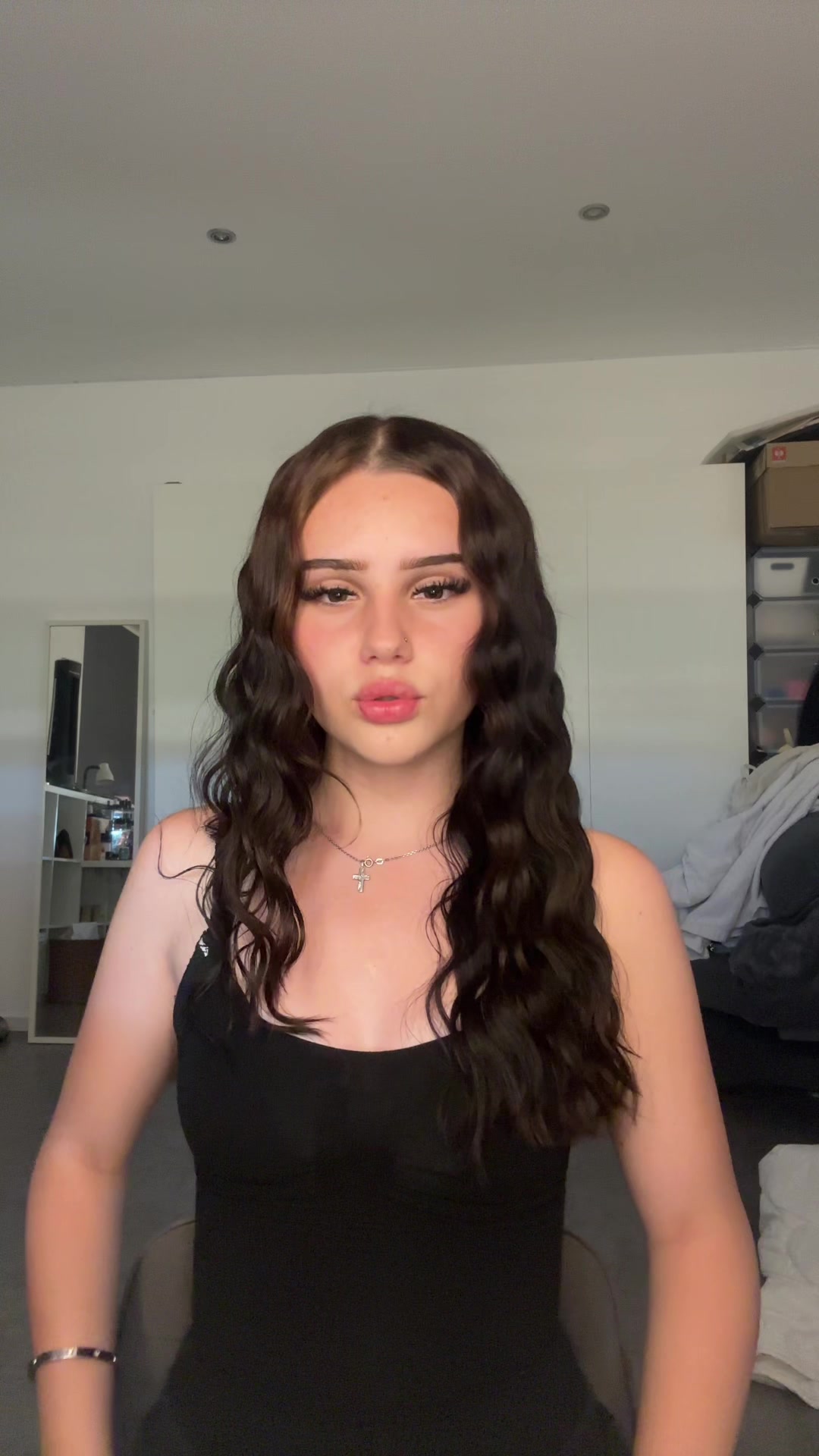 @𝐖𝐡𝐨𝐬.𝐡𝐚𝐧𝐧𝐚𝐡