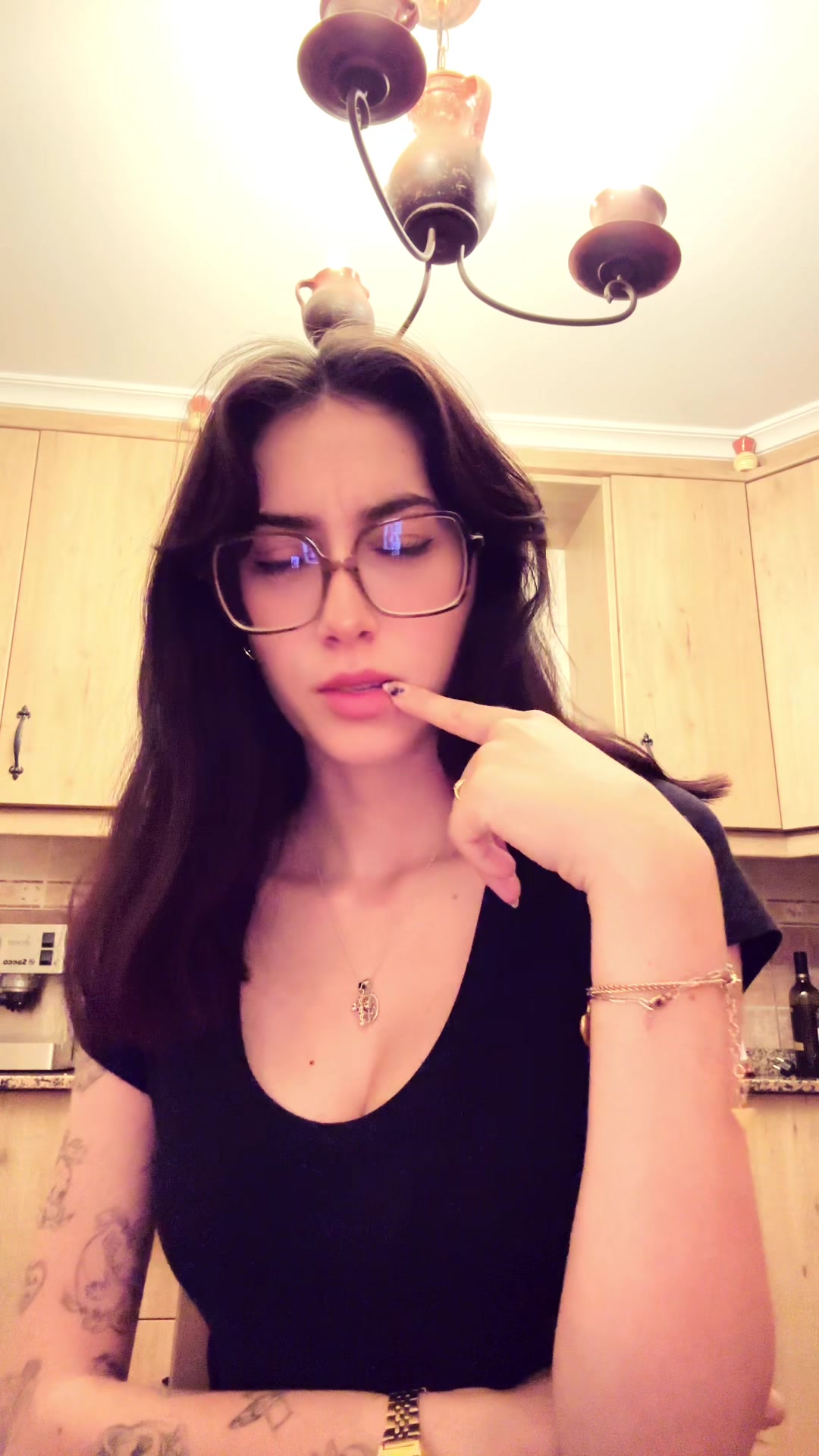 @Elisa🦋