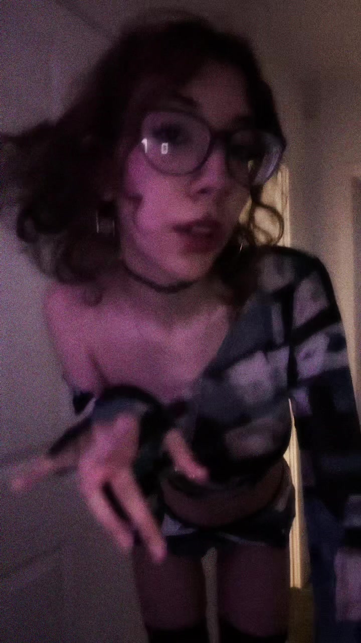 @.y3kgirly