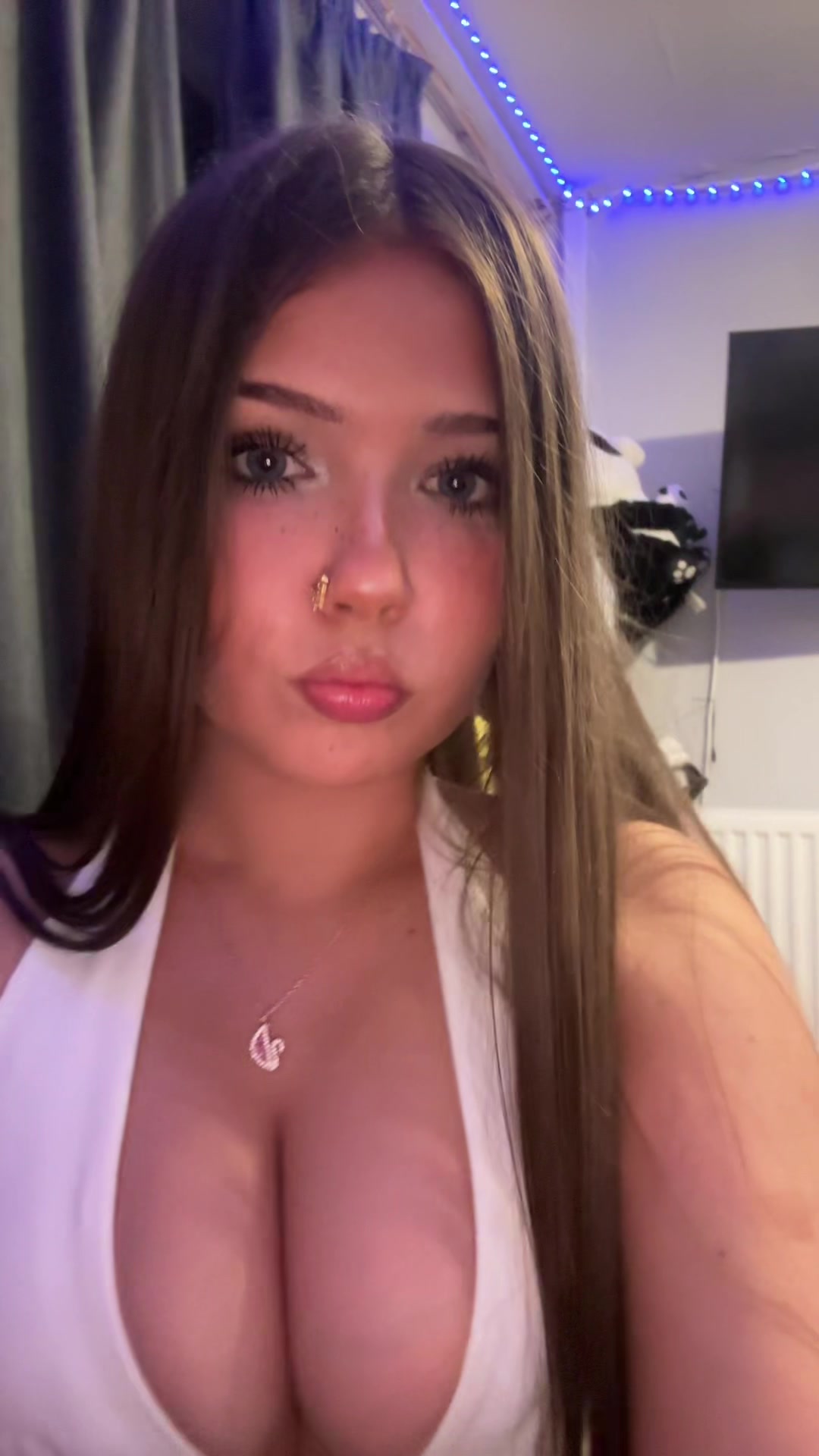 @demi07xx