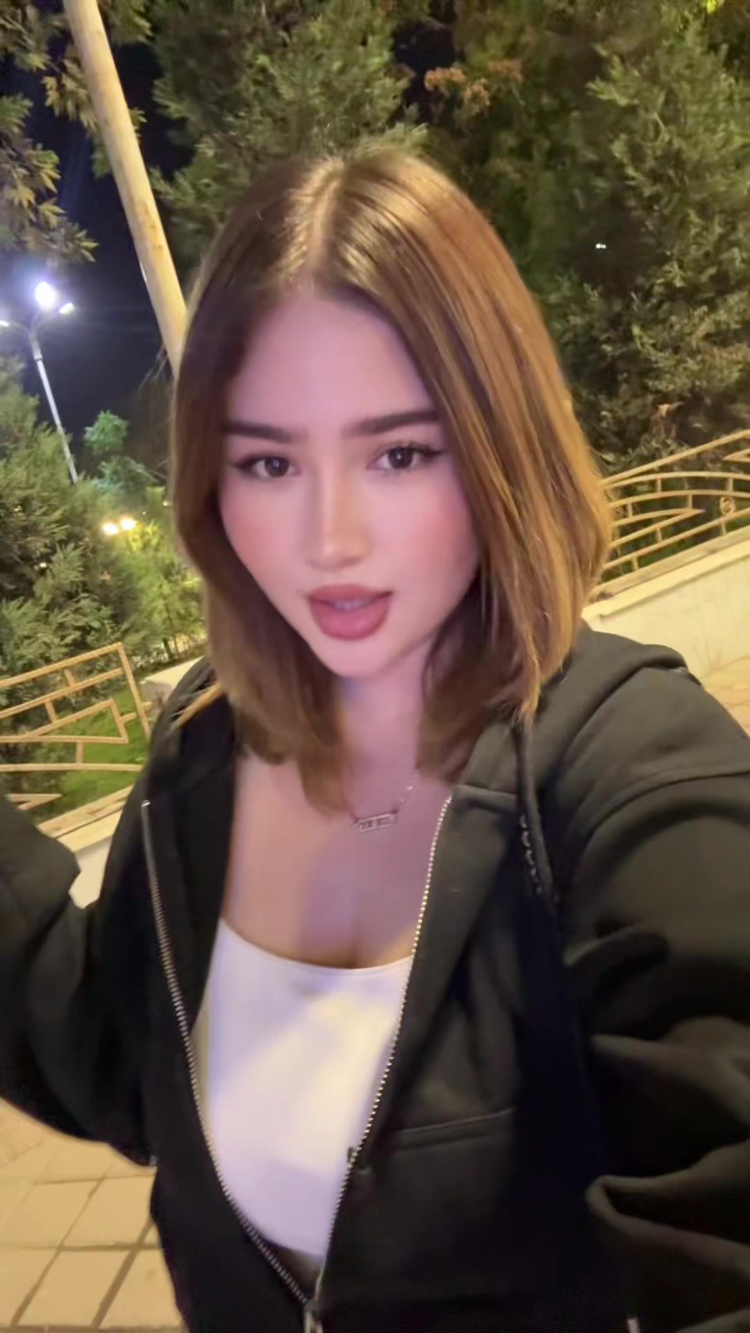 @v