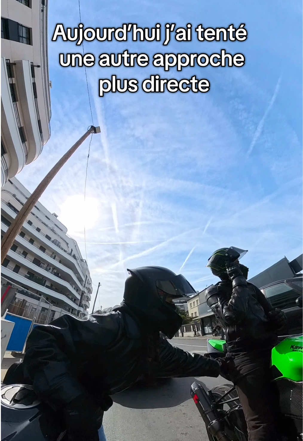 @Coralie 🏍️
