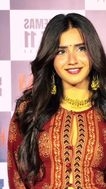 @BollywoodTrendX ๐ฅ๐ฌ