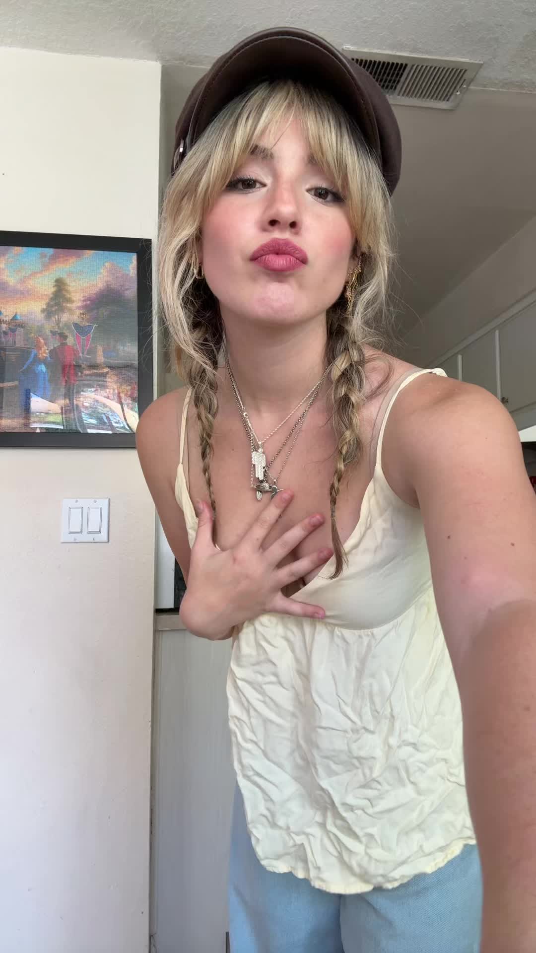 @Ariebella ☀️