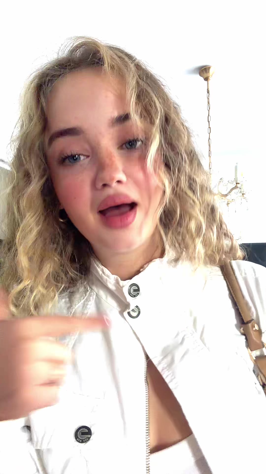 @anastasjaschaefer
