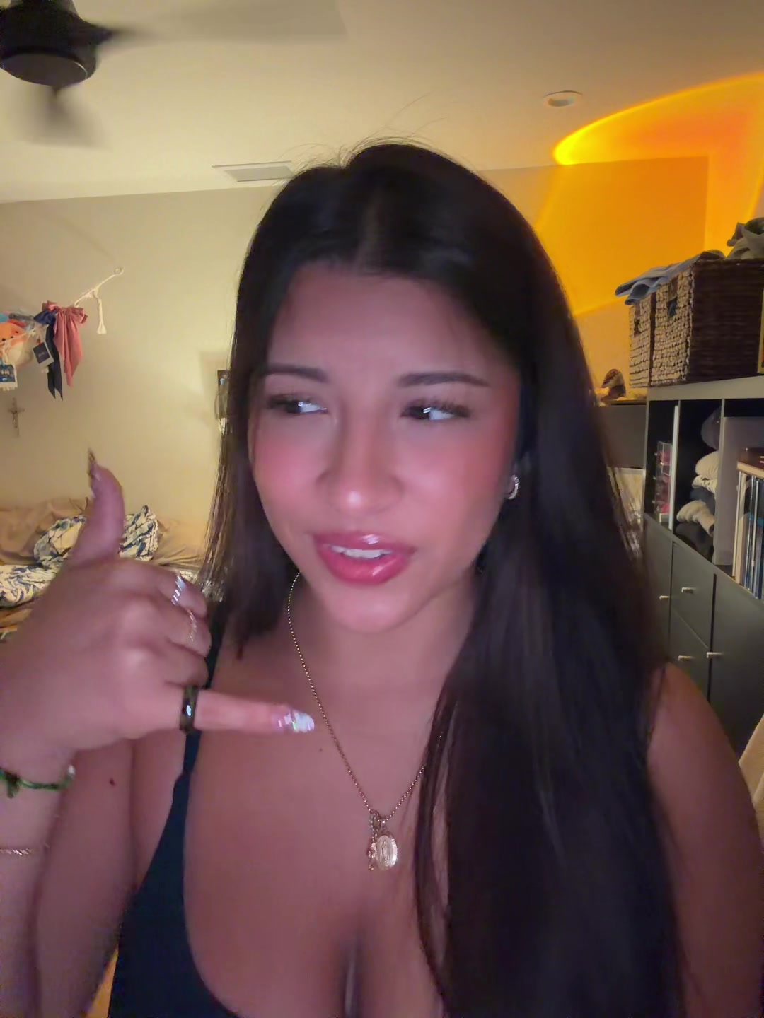 @EMILY ✰🩵