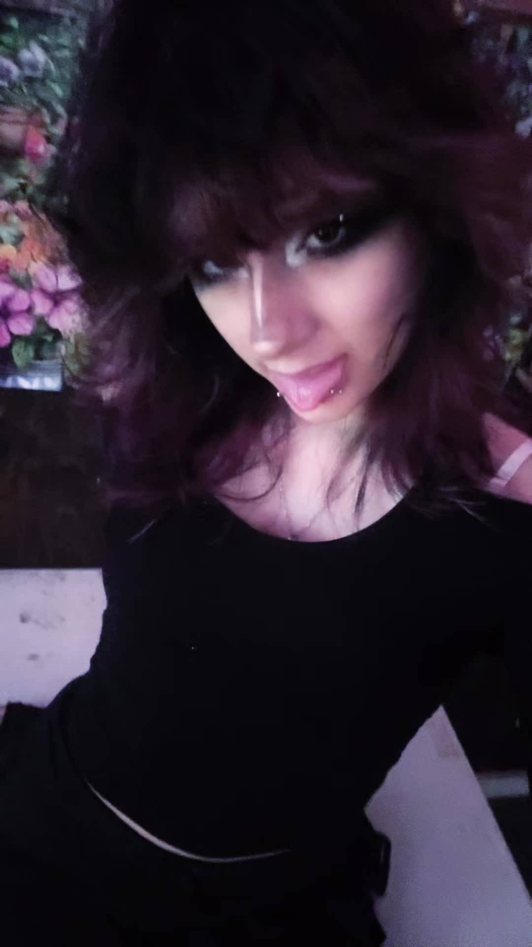 @Kayla .โ๐น