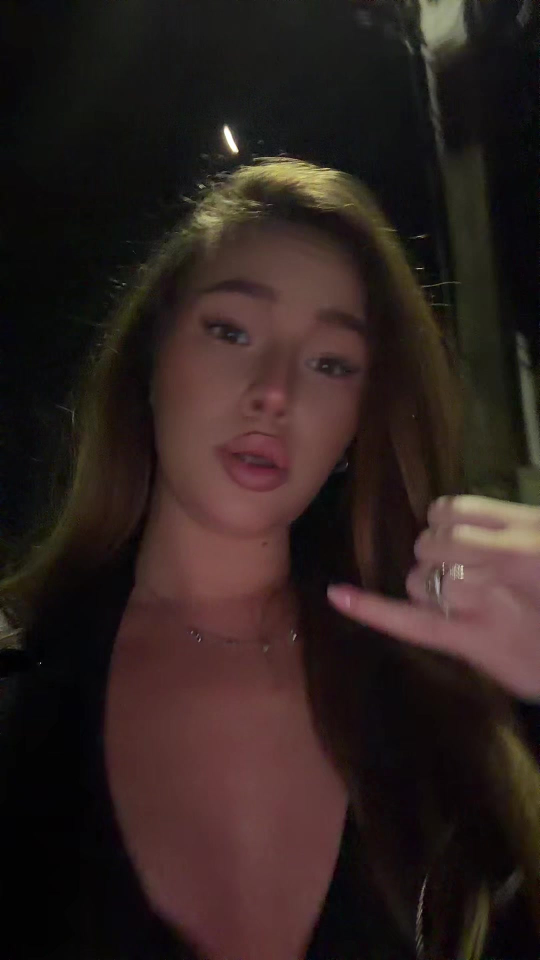 @Maraioana26