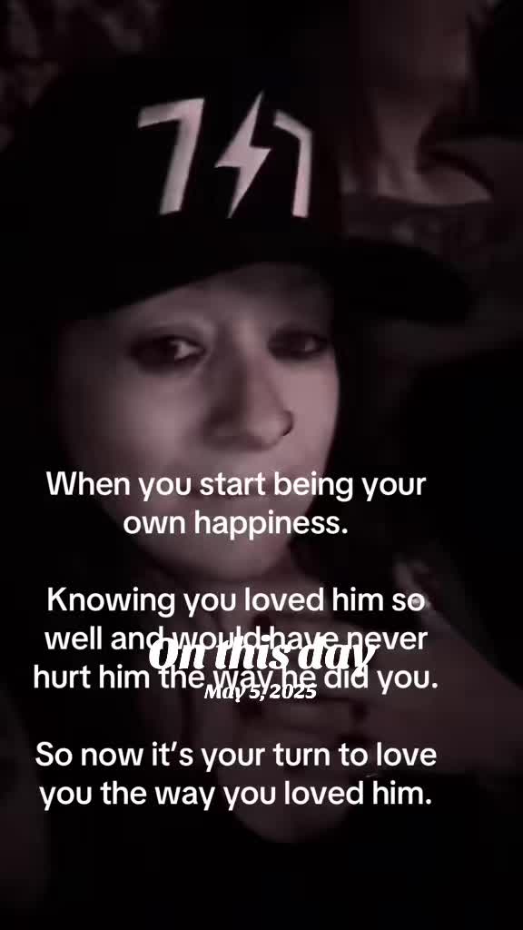 @_bonesnbutterflies_