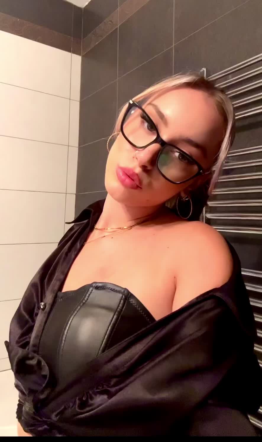 @Βάγιαα