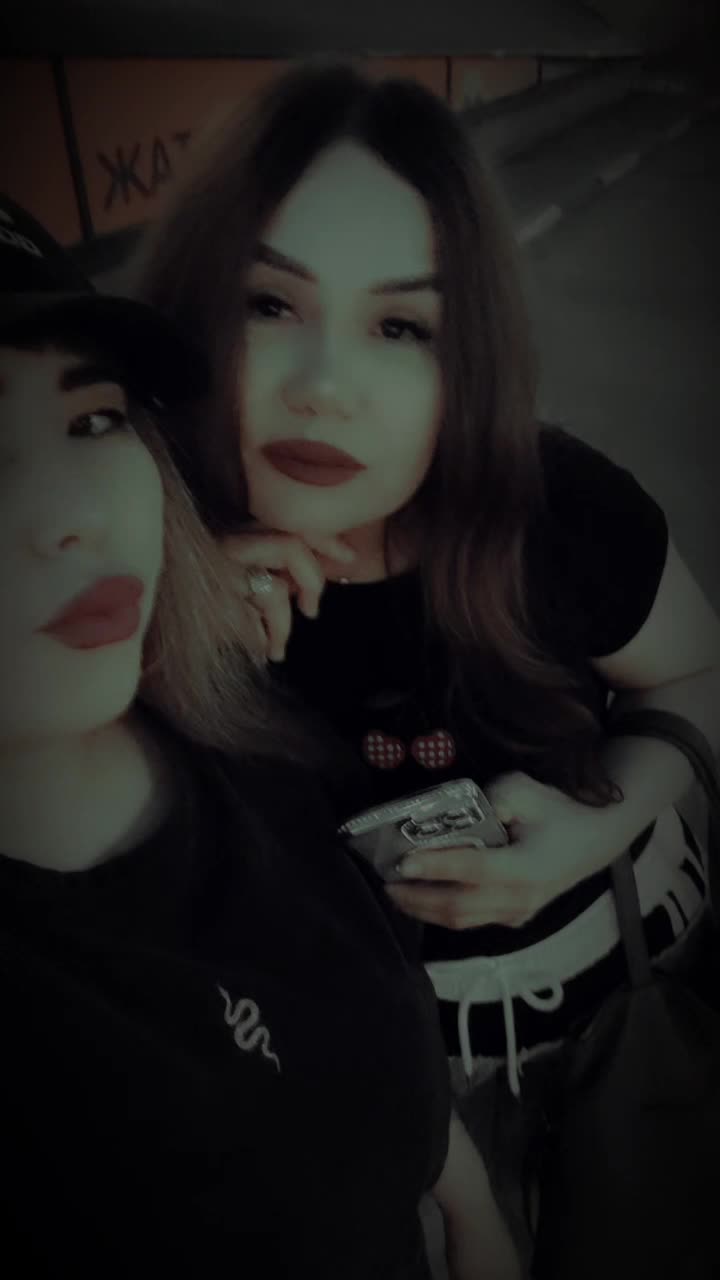 @Mira mir 👑🎓👒