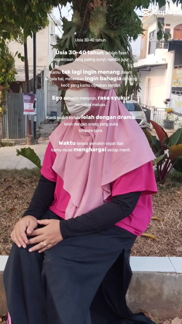 @momhie