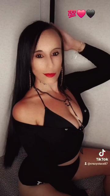 @Crazystace❤️🖤Official