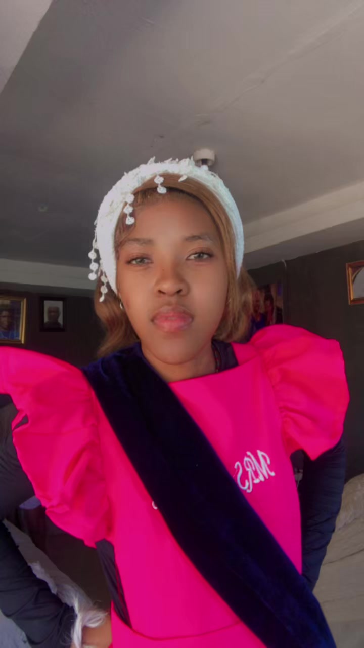 @LusandaMajobe❤️