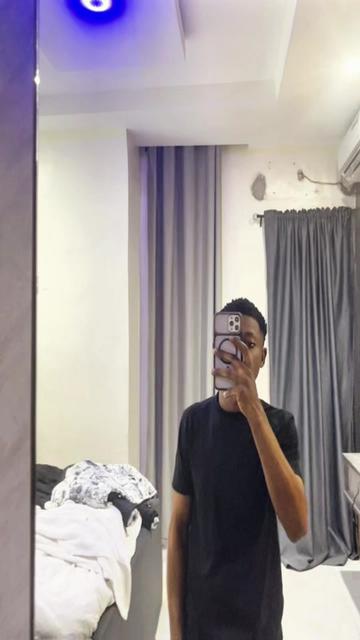 @👑Adê💨🦅