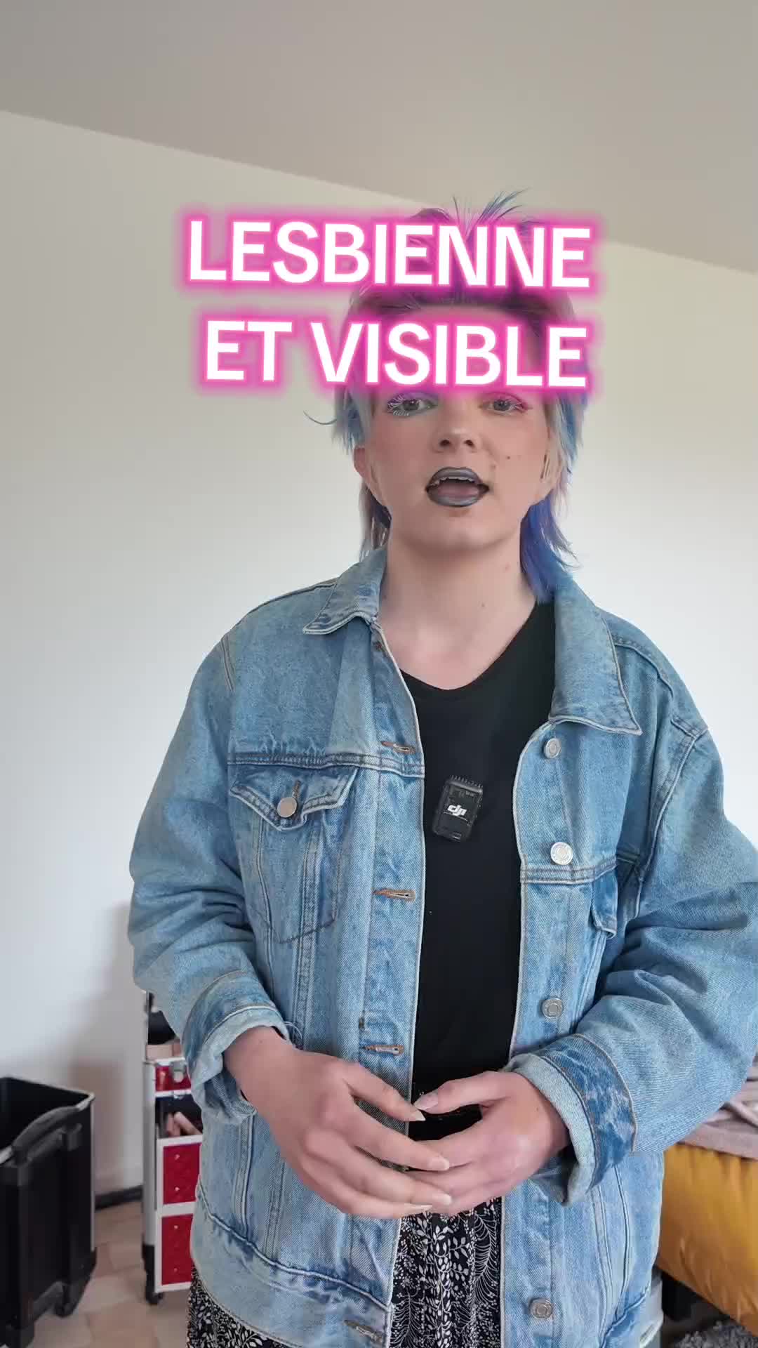 @Charlie (il/elle)