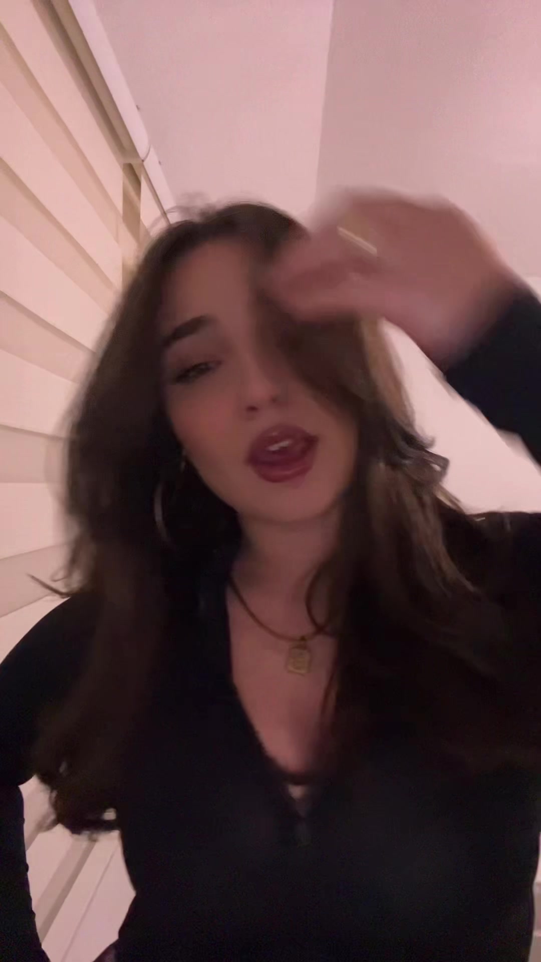 @💫