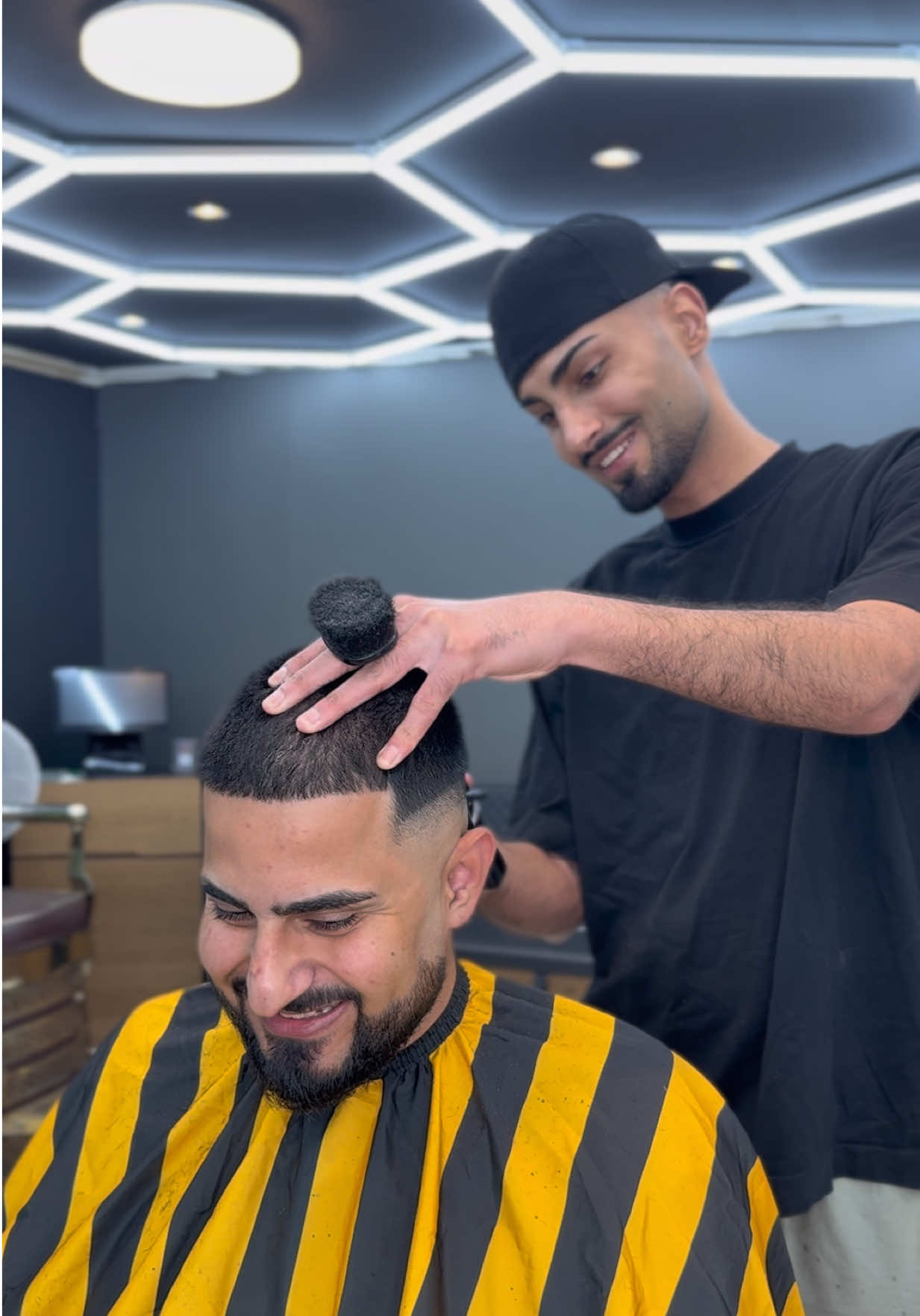 @TikTok Salong