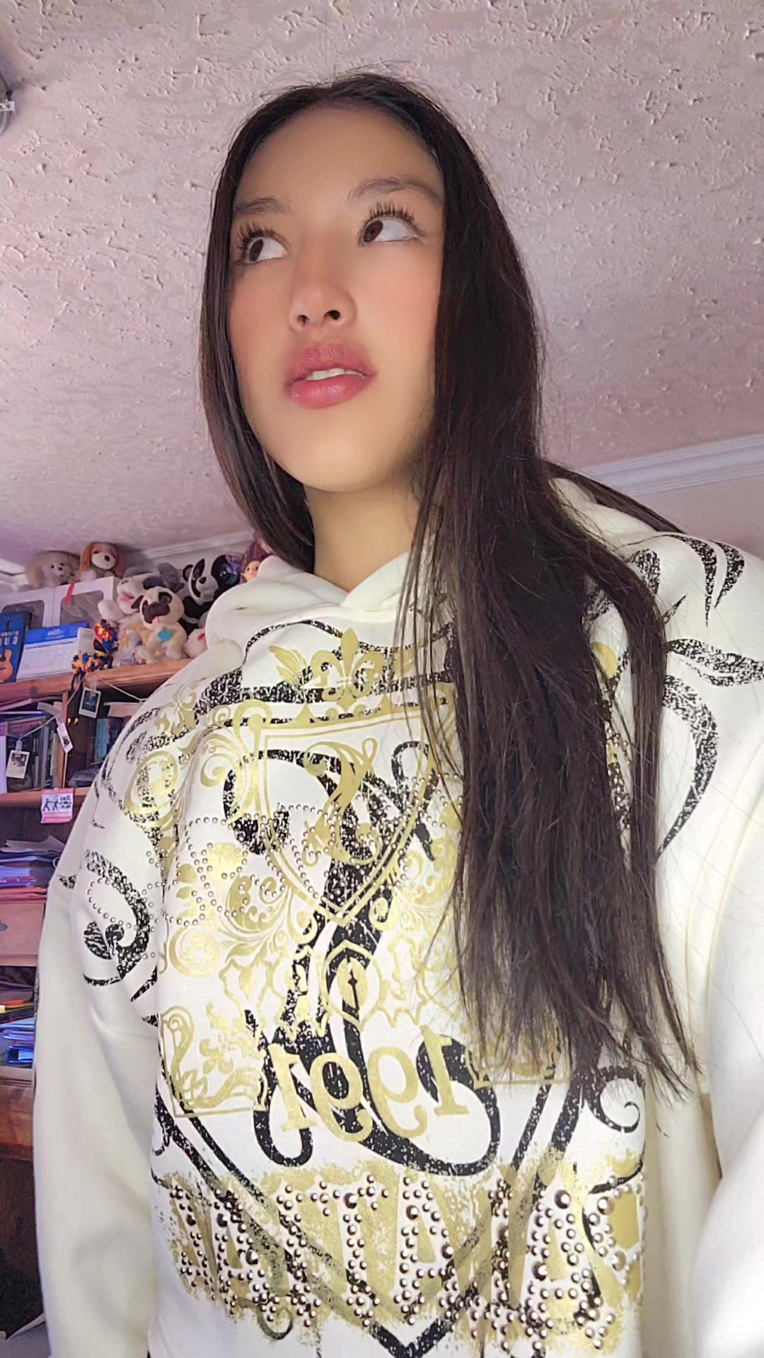 @Thais_v3