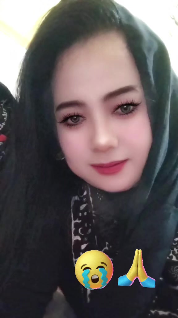@putri. salju
