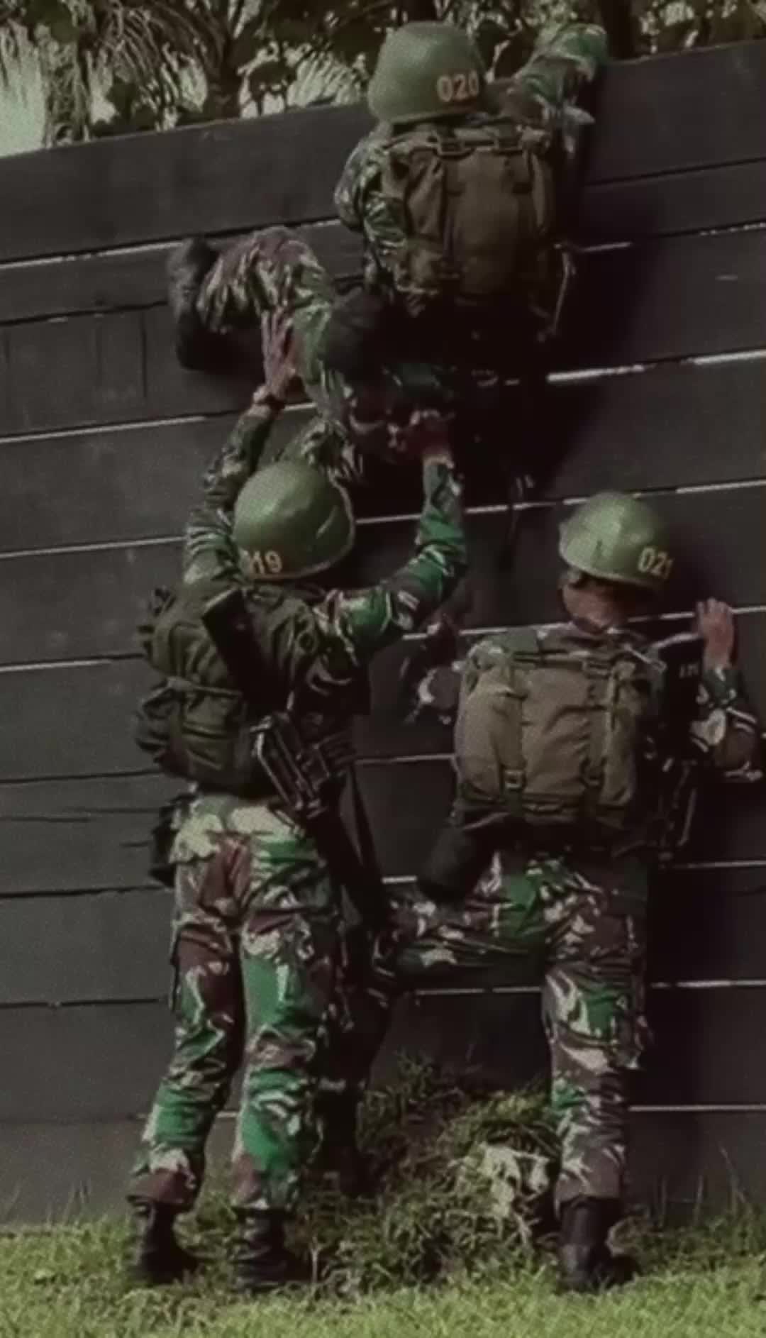 @TNI-POLRI