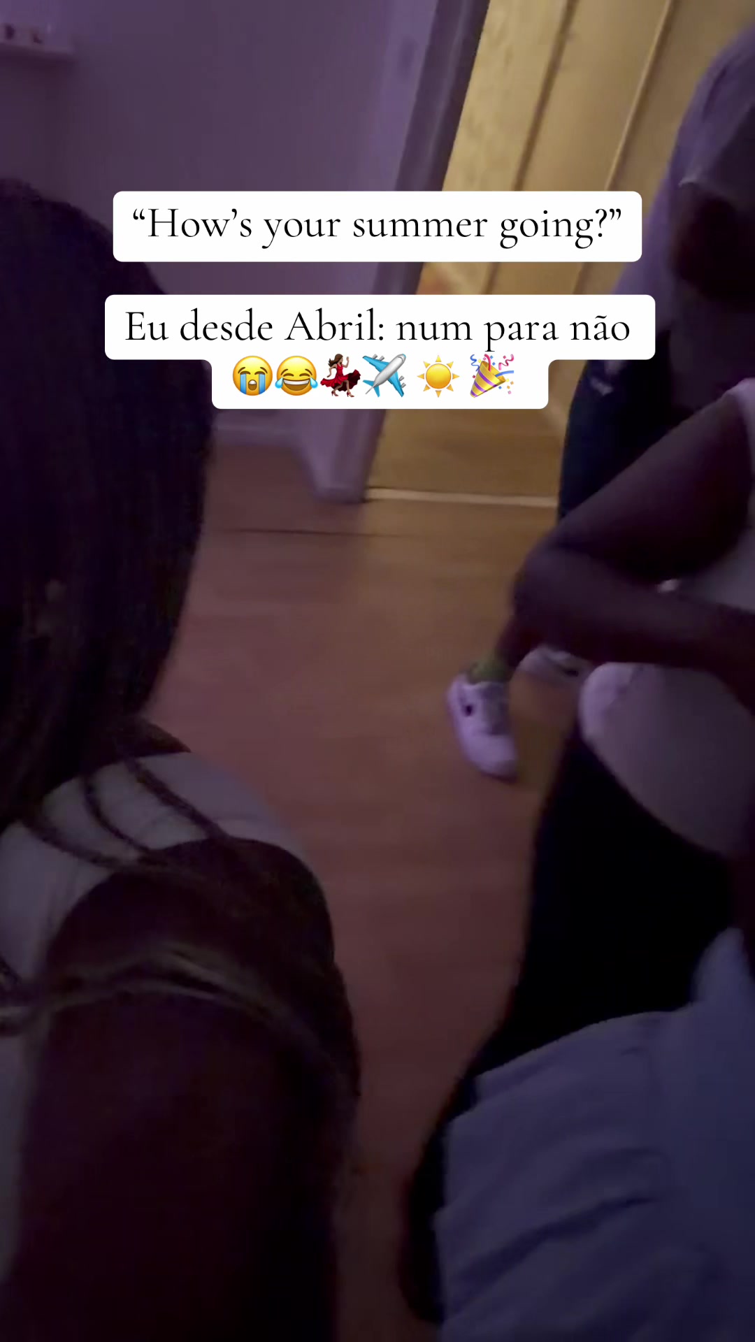 @Eleniaax
