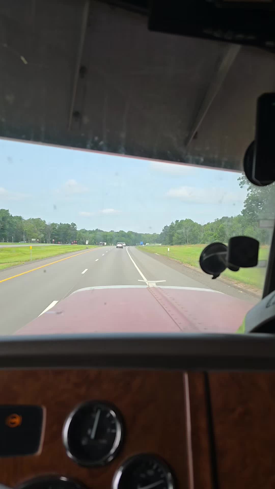 @Lonewolf_trucker