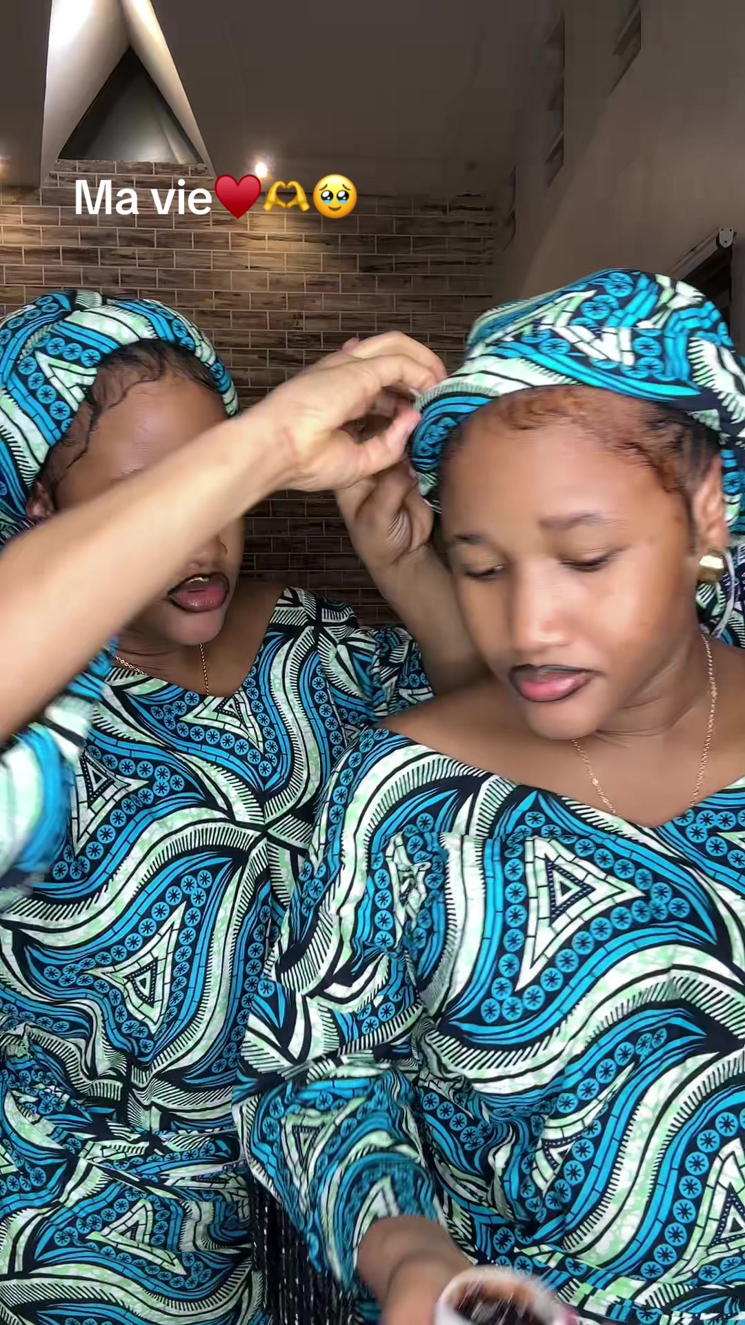 @AMORESSESTWINS
