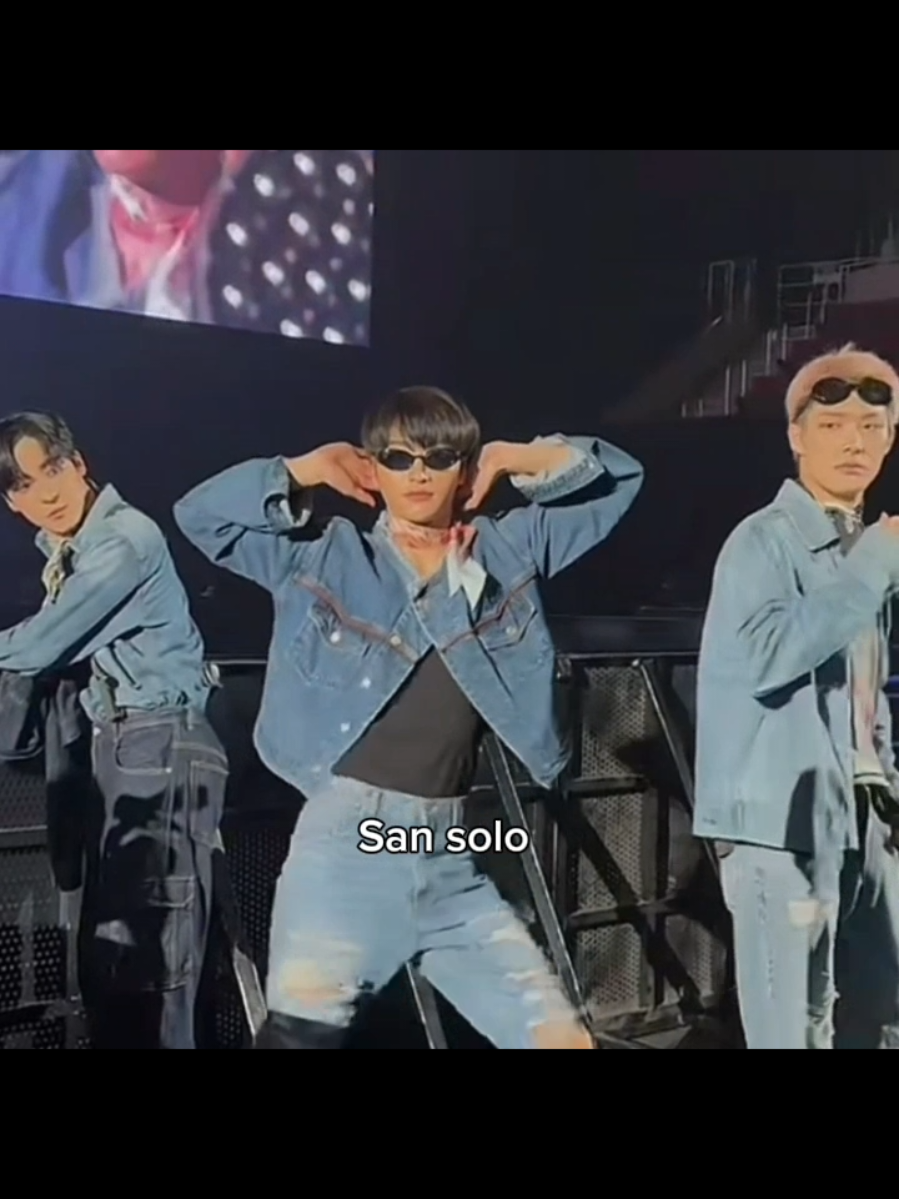 @Yunho Golden Boy