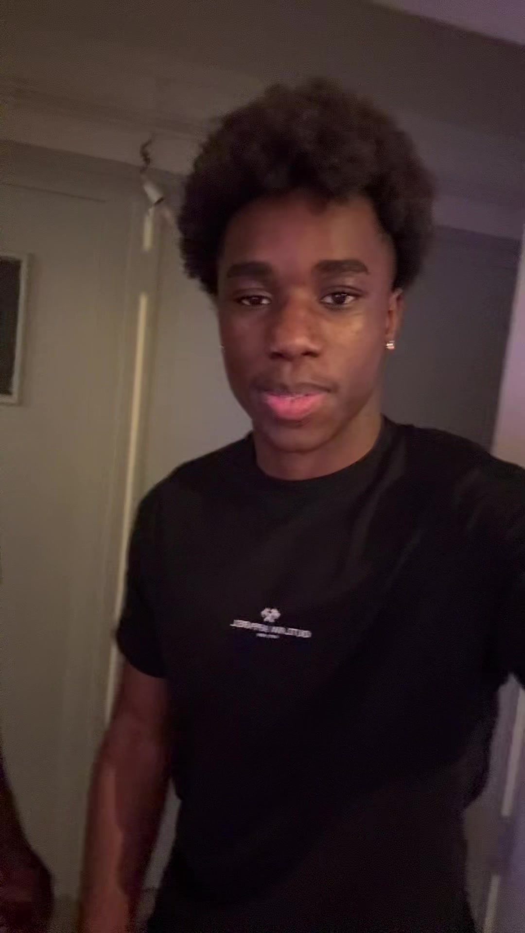 @𝐑𝟐 𝐱 𝐁𝟐