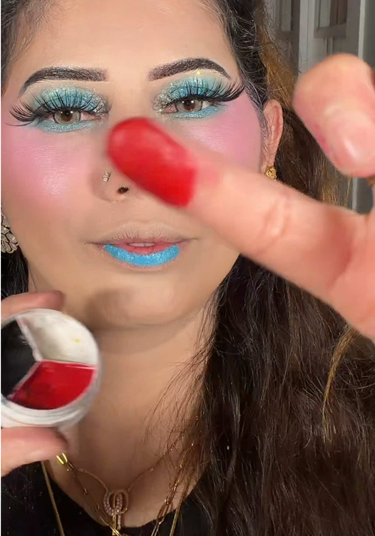 @momomalik20