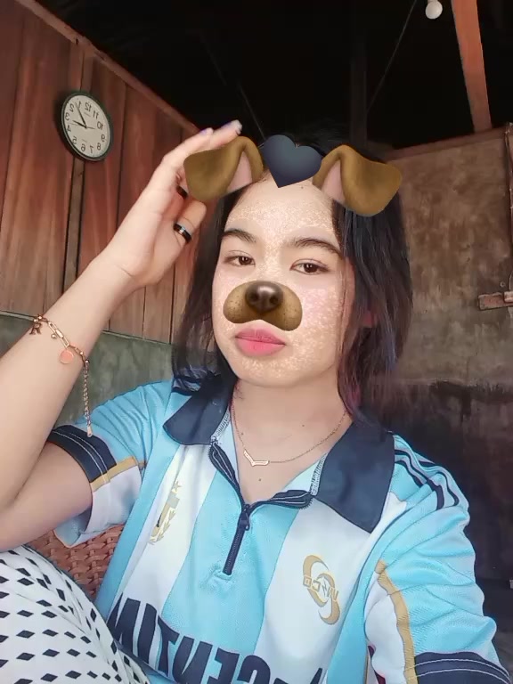 @ADEK🐣.