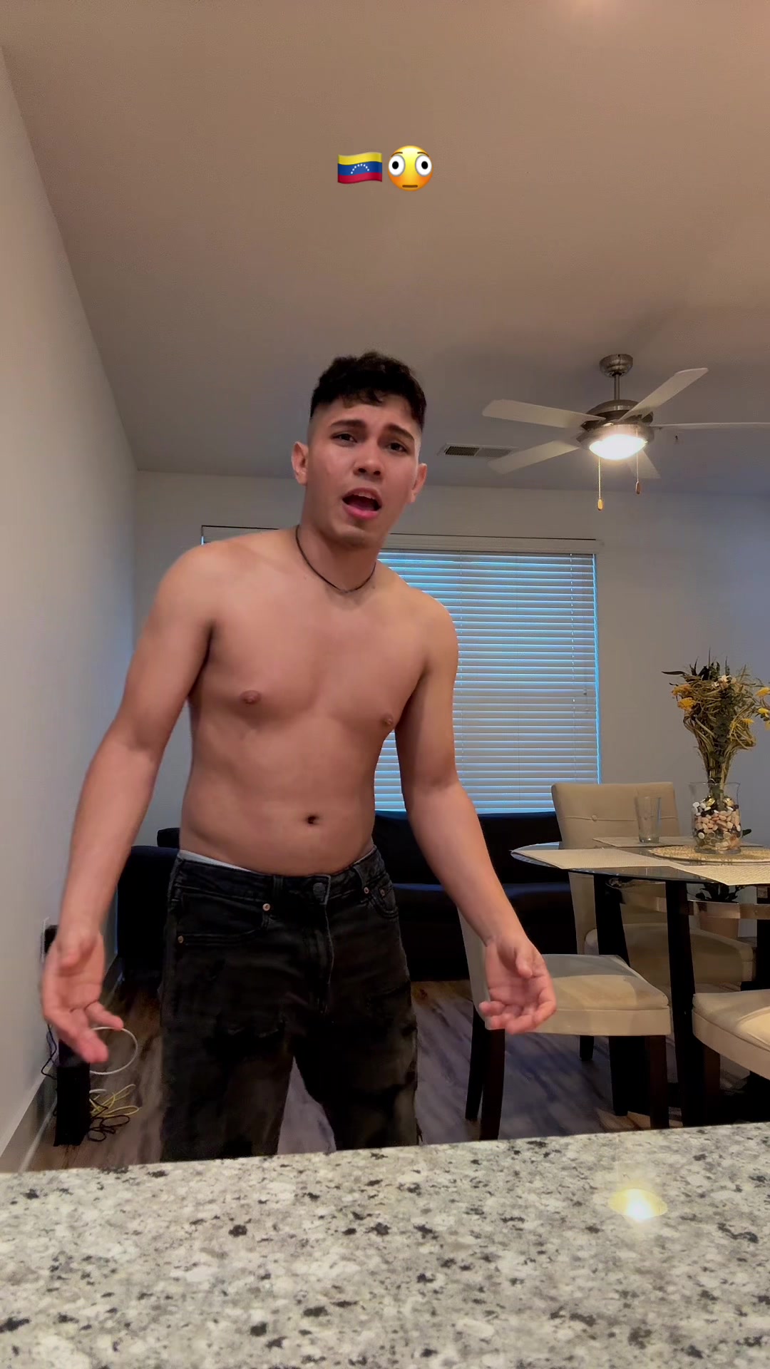 @J H O N 