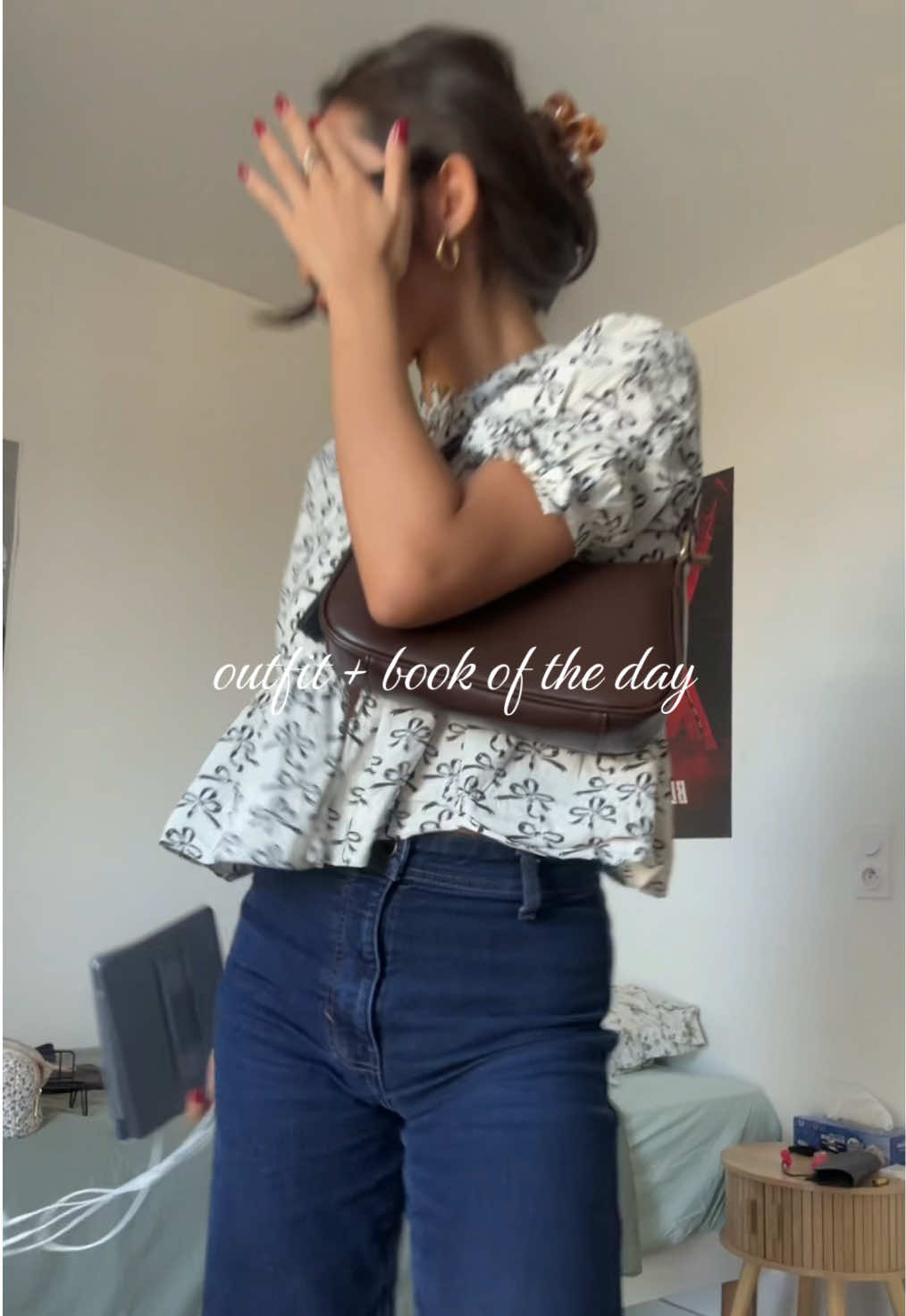 @sundayswithhailey
