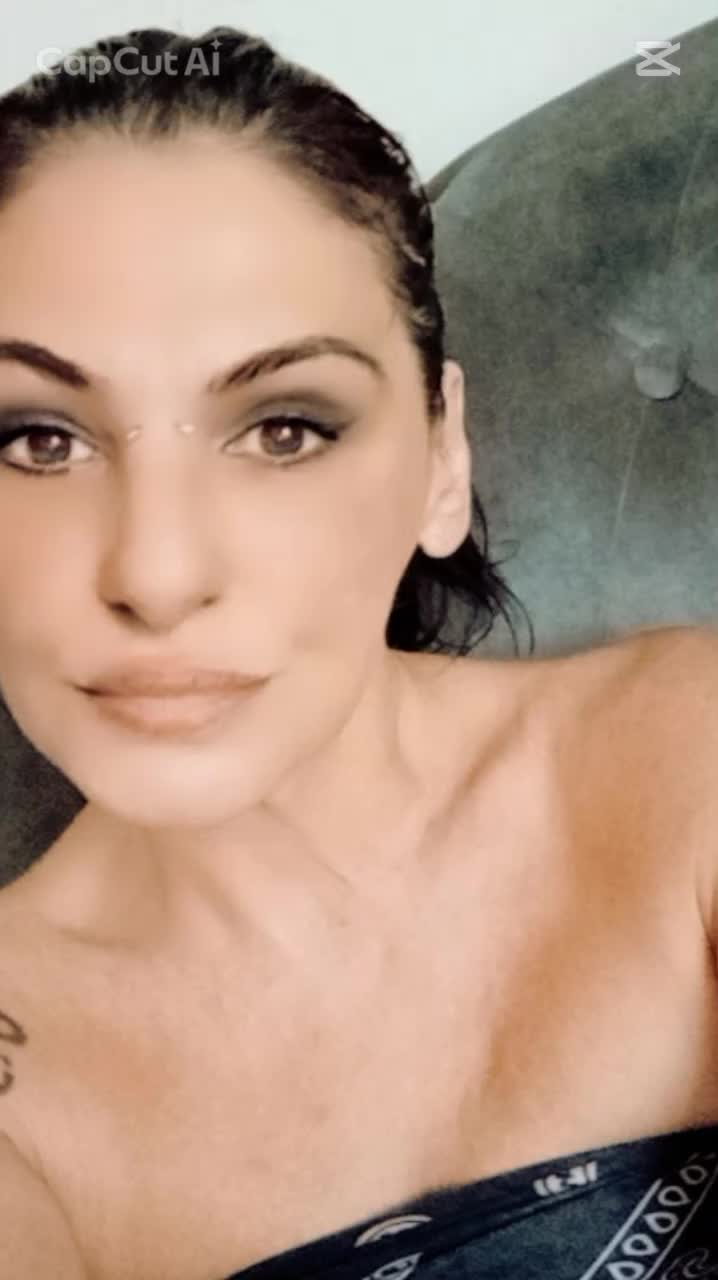 @Valentina pupa