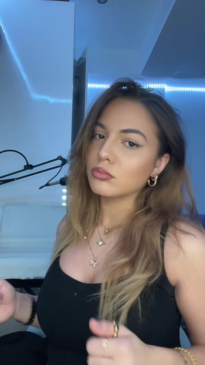 @🦋nikki.kefalas🦋