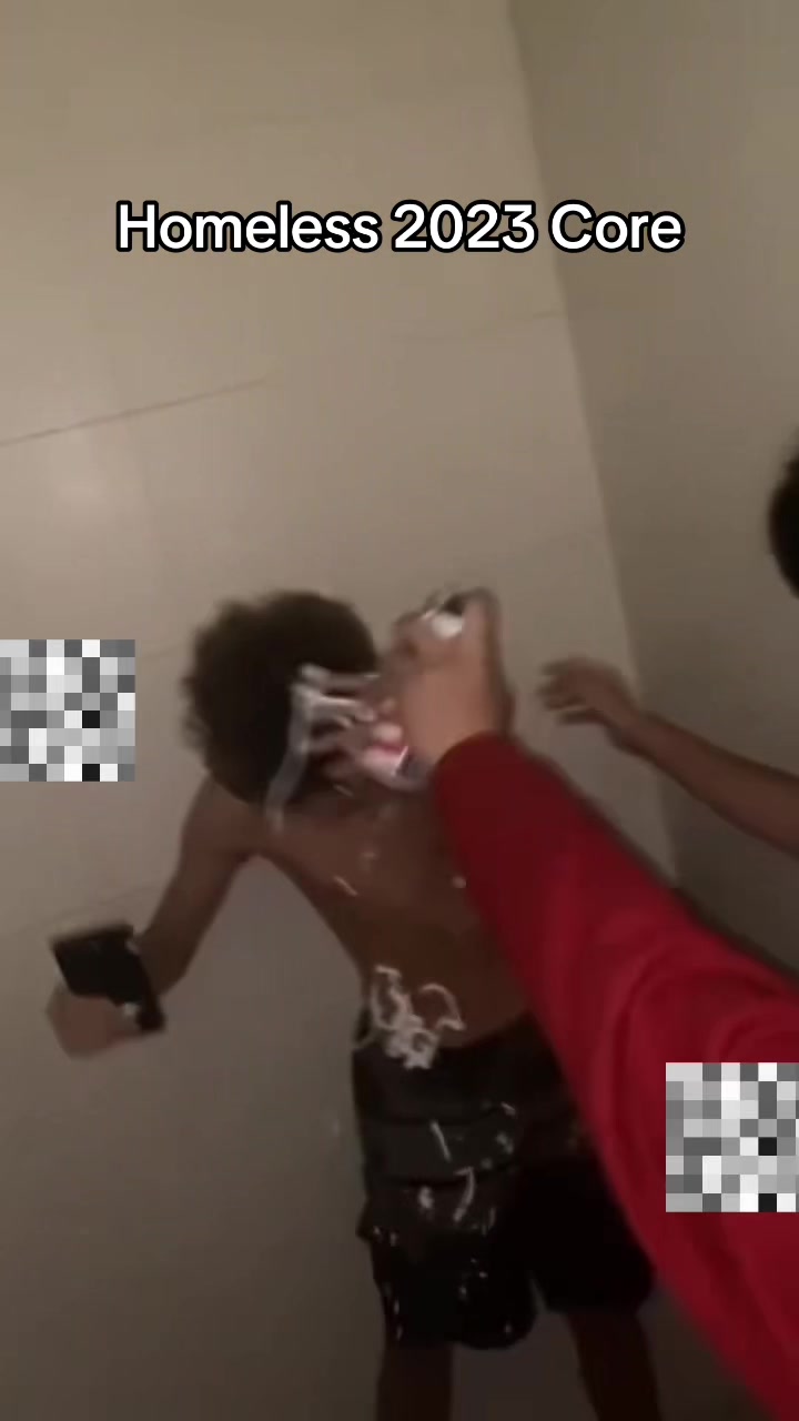 @GREMLNN