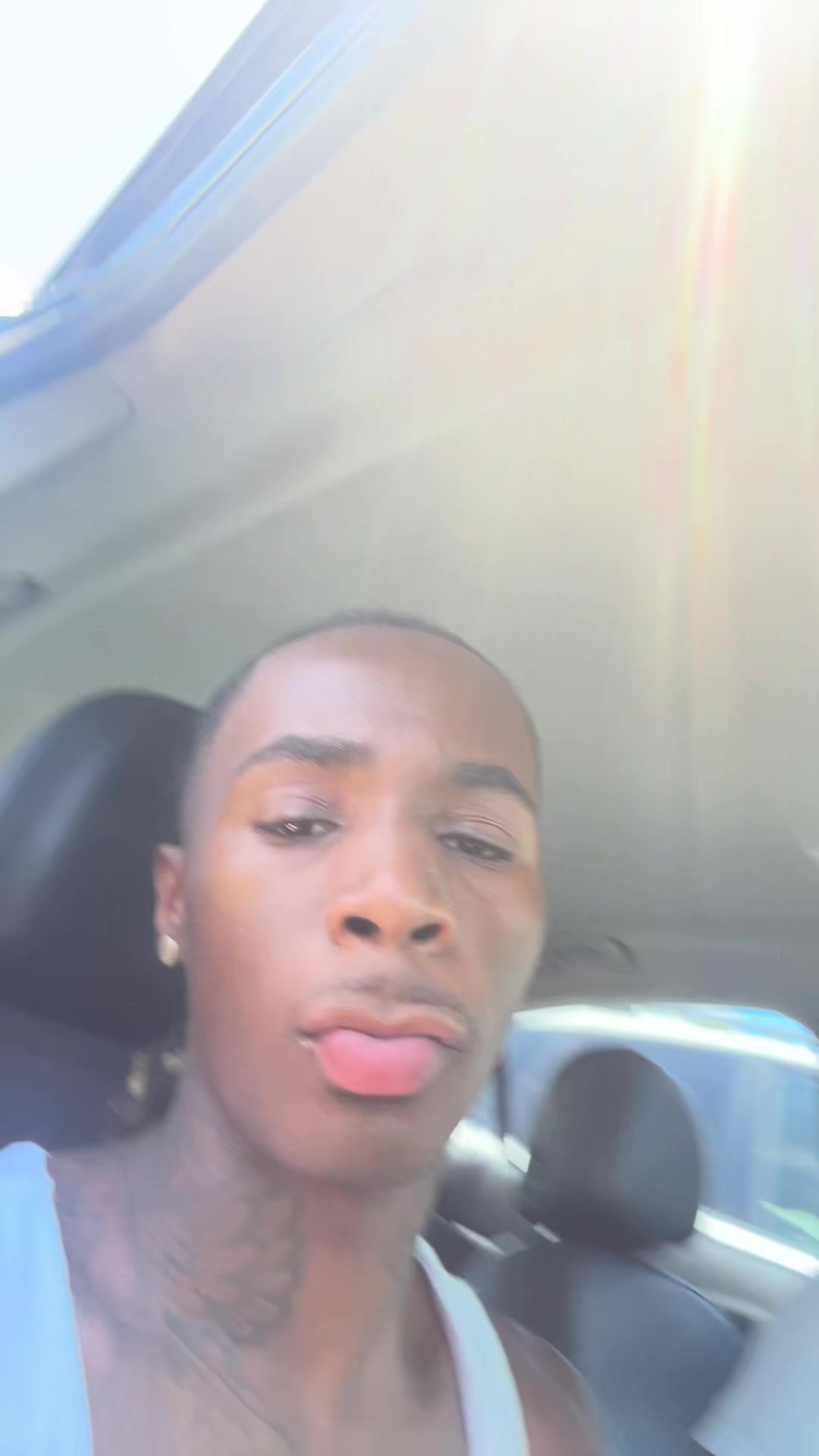 @zy