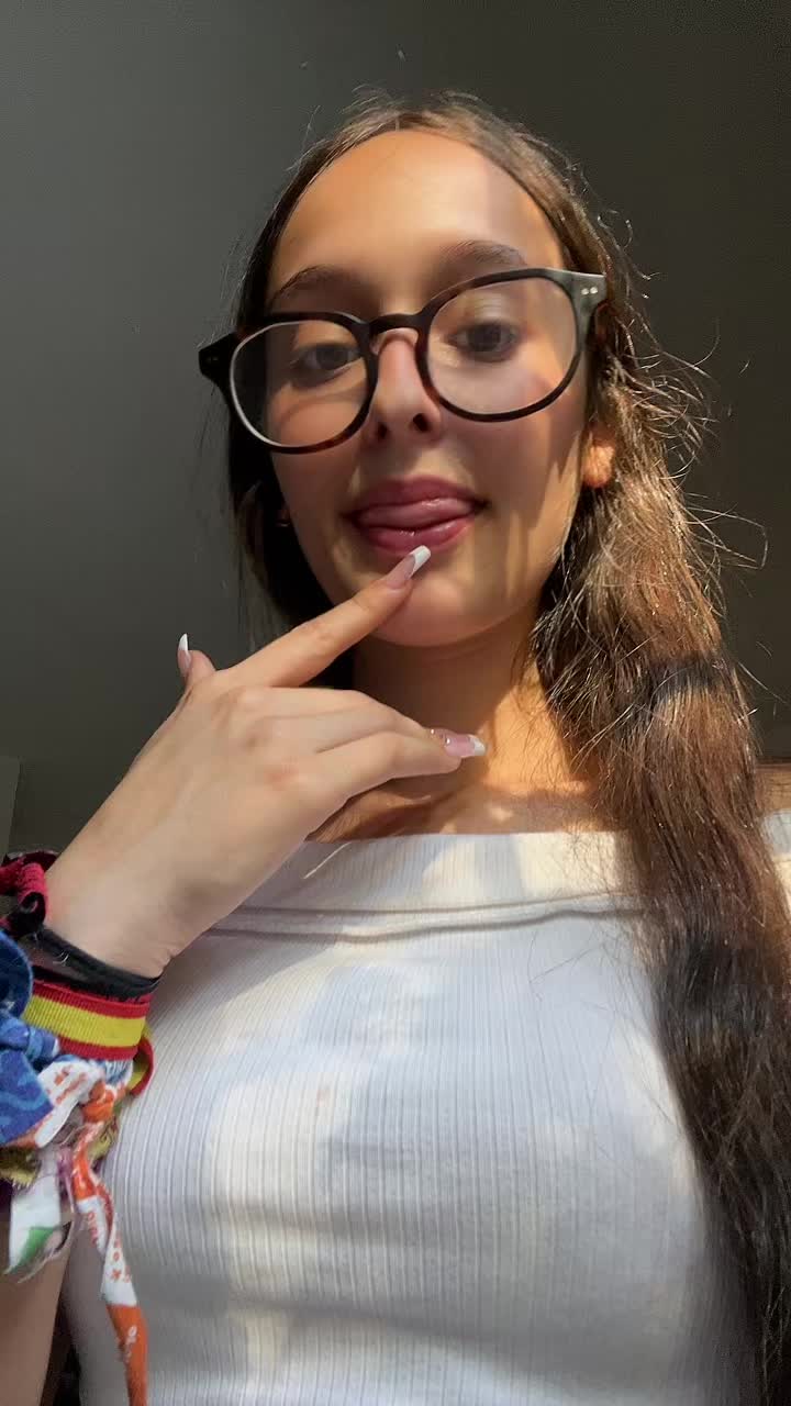 @marina l&oacute;pez