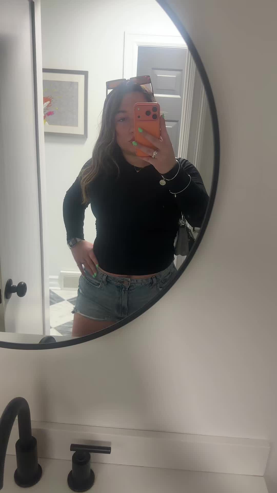@lil