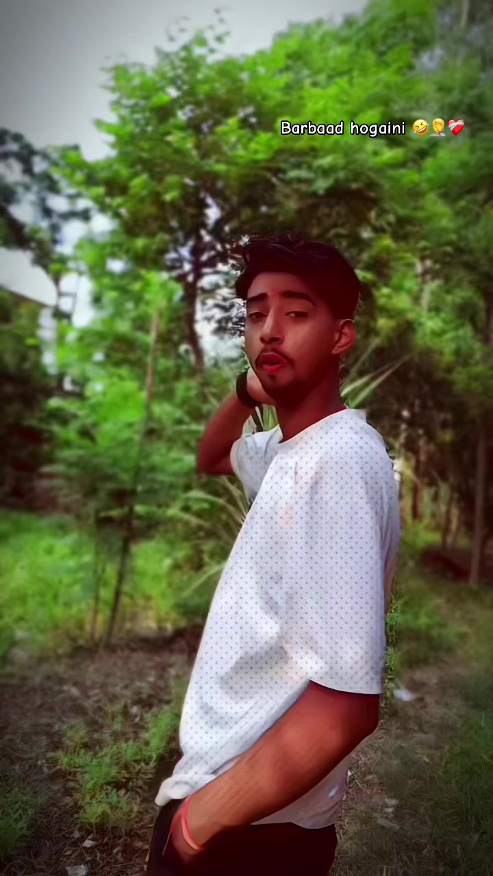 @ R e a c t i o n B o i 🔥 👿