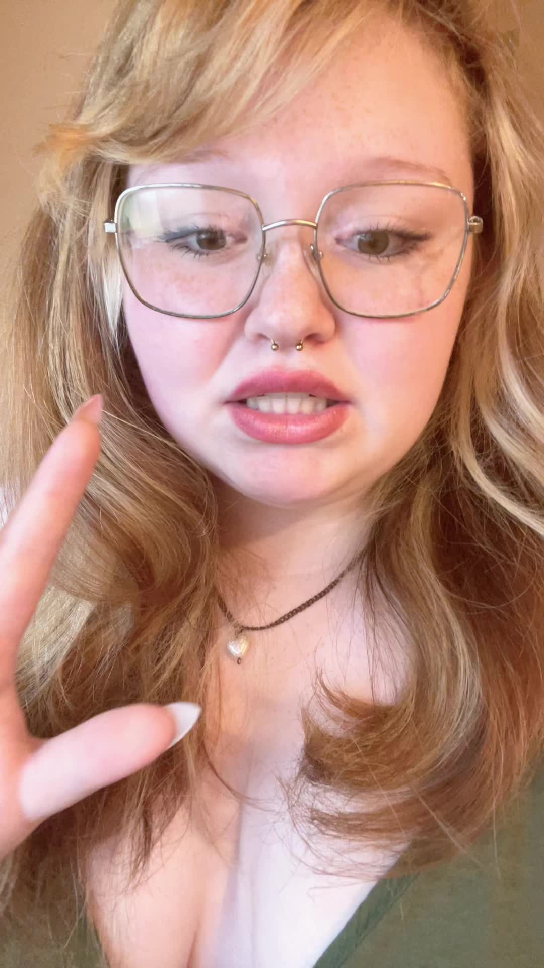 @jaylovesbugs