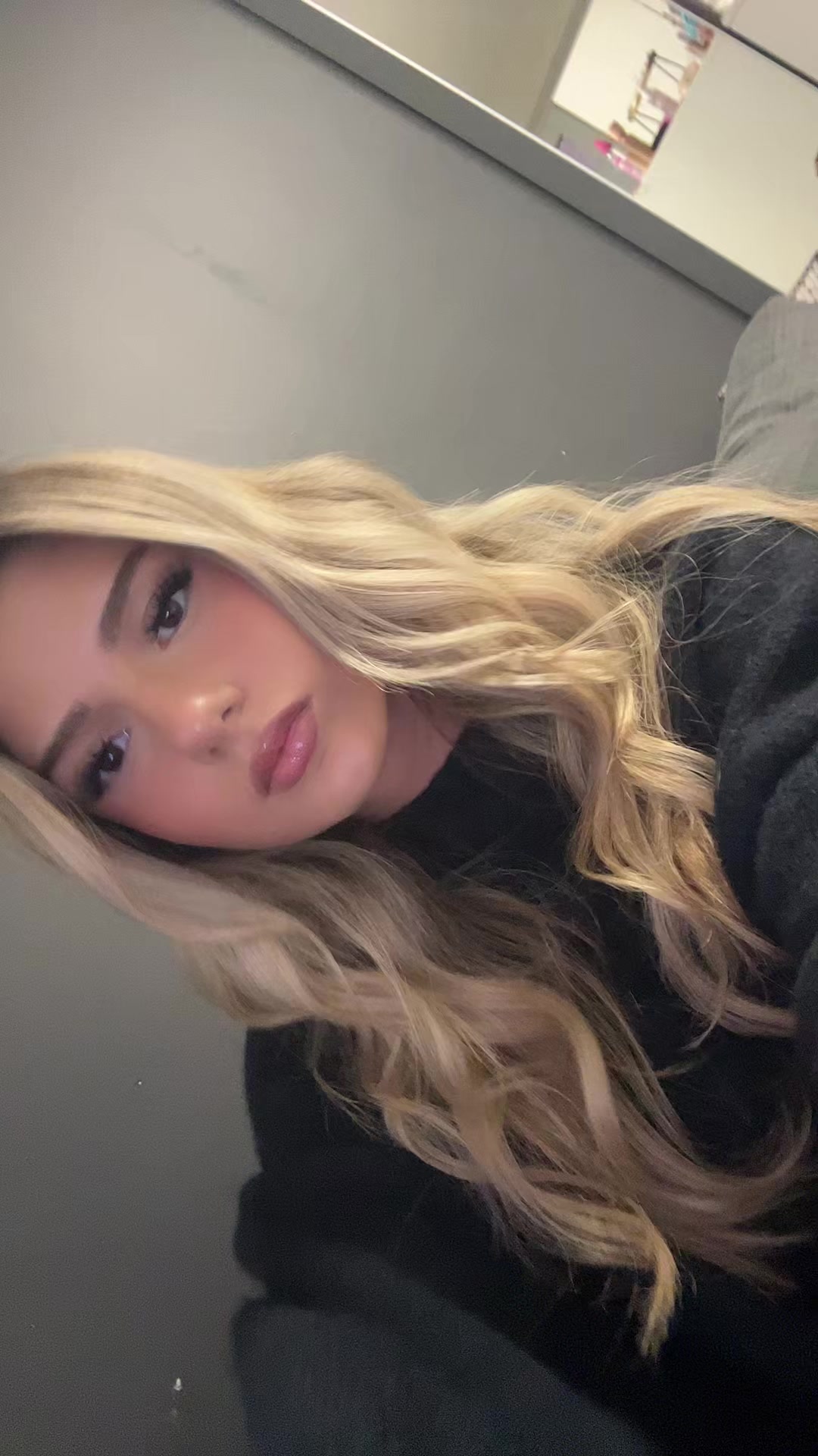 @Lara Su