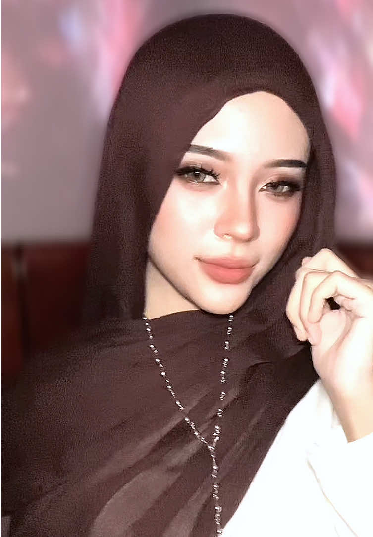 @byfarahdhiya 🫧