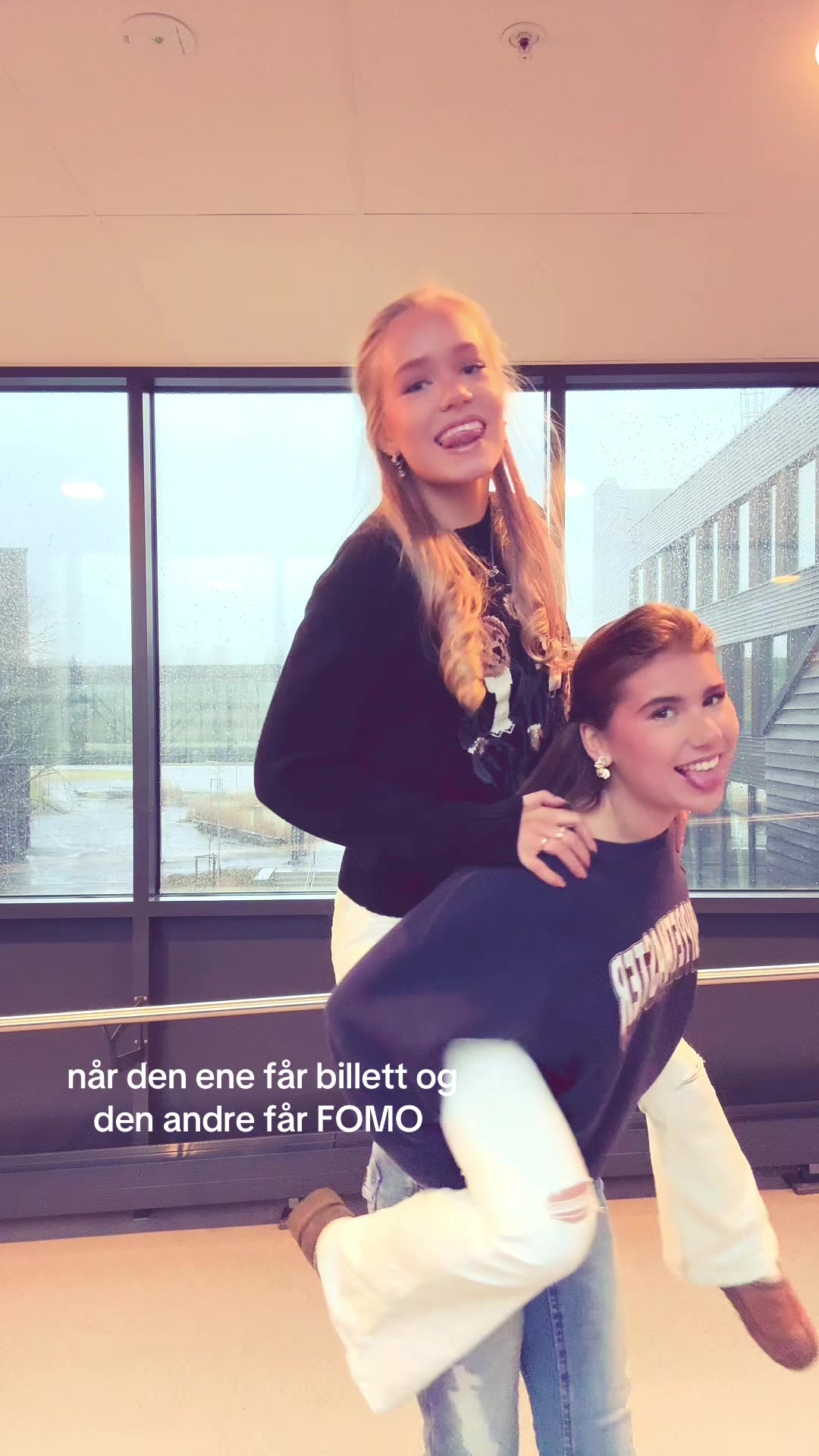 @mille🌟